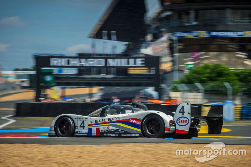 #7: Historischer Peugeot 905 in Le Mans