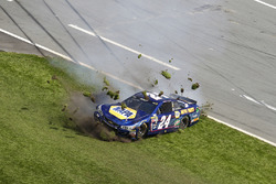 Crash: Chase Elliott, Hendrick Motorsports Chevrolet
