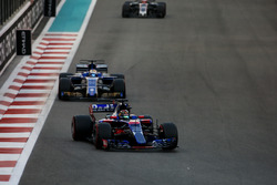 Brendon Hartley, Toro Rosso STR12, Marcus Ericsson, Sauber C36