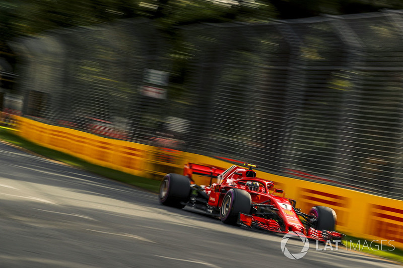 Kimi Raikkonen teve de se contentar com a segunda posição