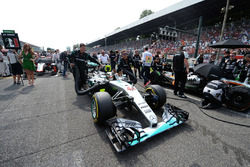 Льюіс Хемілтон, Mercedes AMG F1 W07 Hybrid