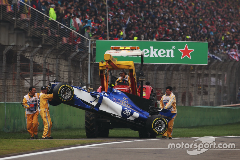 Антонио Джовинацци, Sauber C36 (один сход в двух гонках)