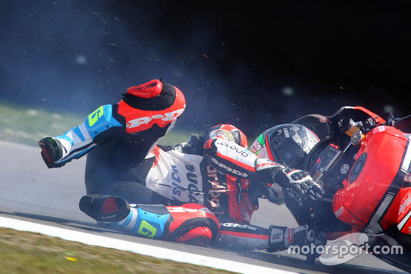 9. La caduta di Marco Melandri, Ducati Team