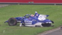 Fenestraz choca con fuerza las barreras en el Fuji Speedway