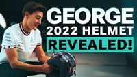 George Russell presenta il nuovo casco Mercedes F1 per il 2022