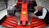 Cómo aplican los stickers del Ferrari SF1000