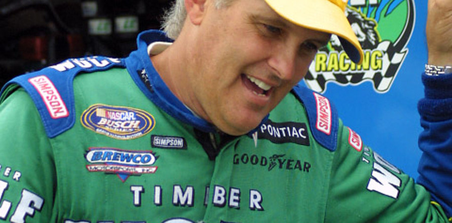 BUSCH: Green wins thriller at Kansas BUSCH: Green wins thriller at Kansas