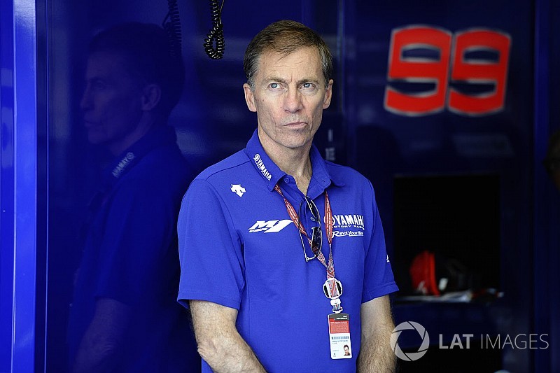 Yamaha diz que pode ter Lorenzo em moto satélite em 2019