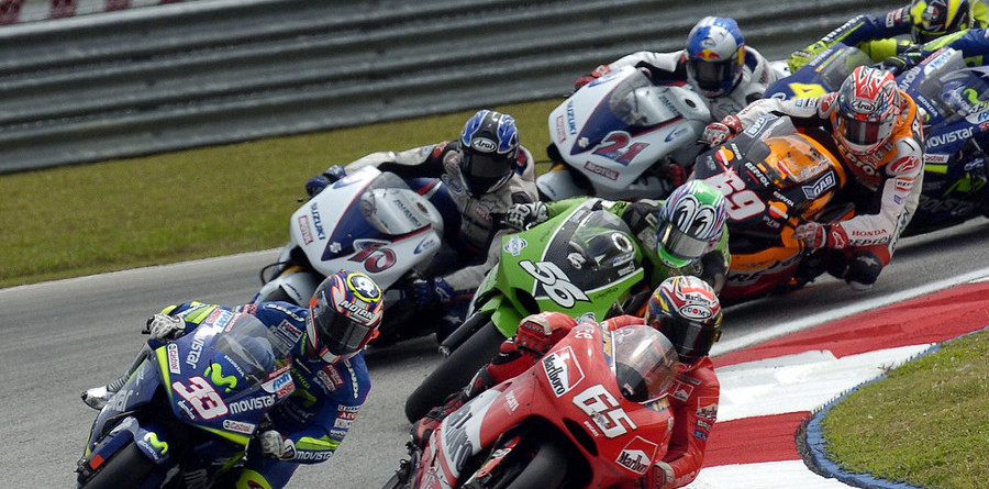 Capirossi wins the race, Rossi the championship Capirossi wins the race, Rossi the championship