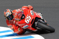 Capirossi on Japanese GP pole, looking to repeat Capirossi on Japanese GP pole, looking to repeat
