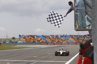 Grosjean takes Sprint win at Istanbul Grosjean takes Sprint win at Istanbul