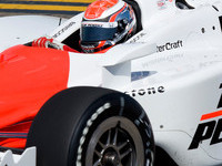 Briscoe flies to Edmonton pole Briscoe flies to Edmonton pole