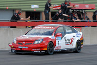 Giovanardi mounts title charge after Snetterton double Giovanardi mounts title charge after Snetterton double
