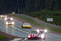 Kristensen hits barriers, more woes for Audi Kristensen hits barriers, more woes for Audi