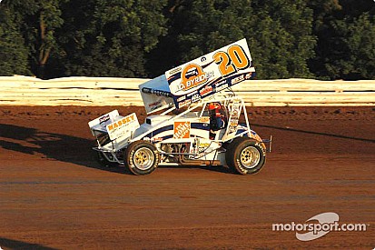 Blaney takes $15,000 Renegade sprint car win, Lasoski second