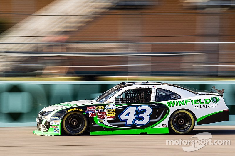 Kerr takes reins of No. 43 XFINITY team