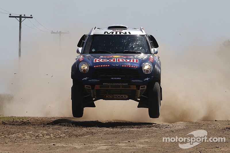 Al-Attiyah es penalizado y pierde el liderato