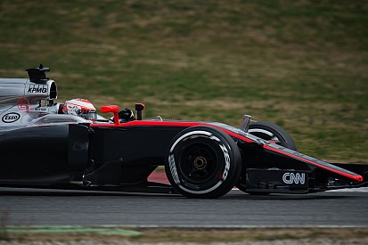 McLaren termina su día preamaturamente