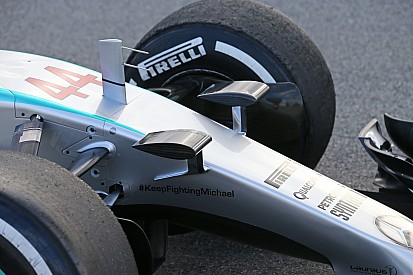 Mercedes se encuentra una entrada para el montaje de la cámara