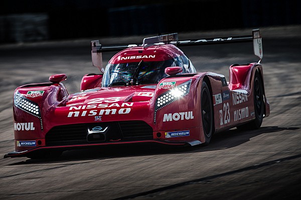 Nissan ceases Sebring test early
