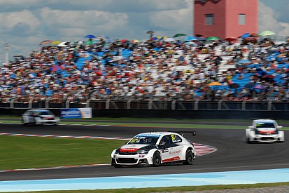 WTCC - Lopez : "Une course très chaude"