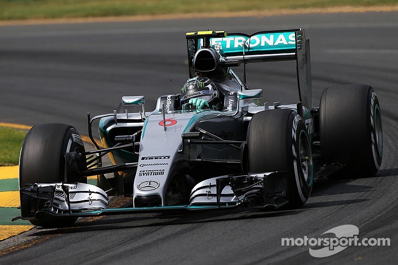 Ecclestone señala que Mercedes tenía más conocimiento del motor