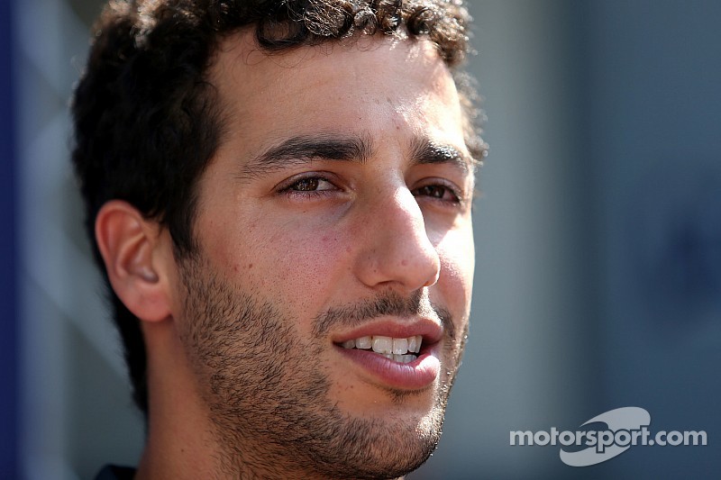 Ricciardo admite que Renault no es el único problema