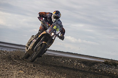 Sam Sunderland mantiene el liderato