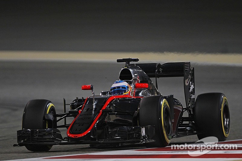 Häkkinen s'attend à plusieurs années sans victoire pour Alonso