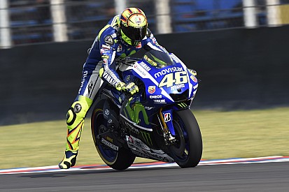 Rossi remercie Marquez de l'avoir tenu éveillé