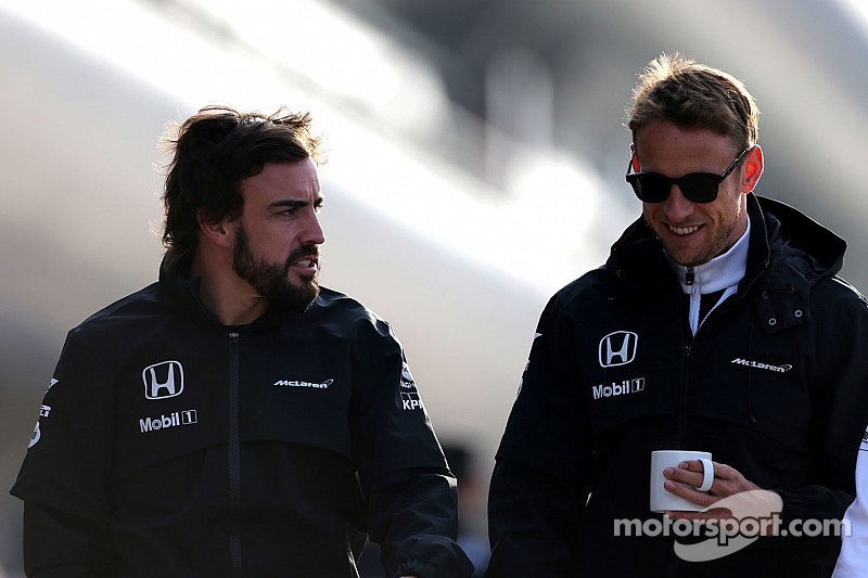 Dennis - McLaren possède le meilleur duo de pilotes