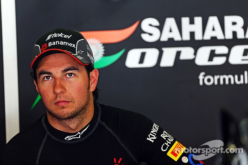 Checo y más pilotos festejan a mamás