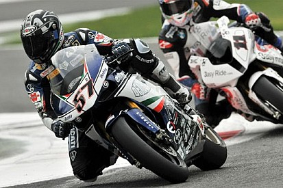 Il Team DFX salta Kyalami e il Miller