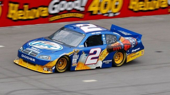 Pole position per Kurt Busch a Michigan