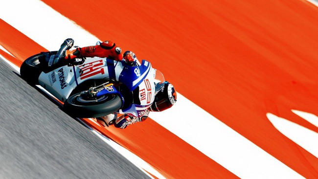 Jorge Lorenzo in pole position a Barcellona
