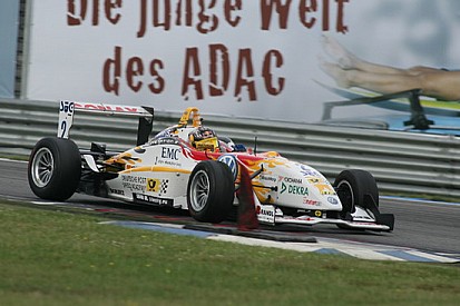 Abt conquista la pole di gara 1 ad Assen
