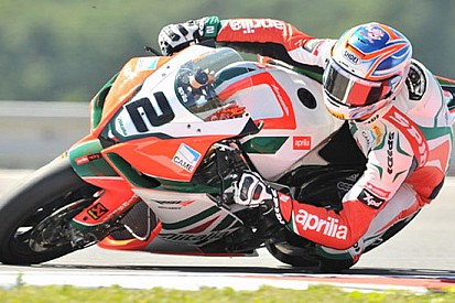 Frattura allo scafoide per Leon Camier