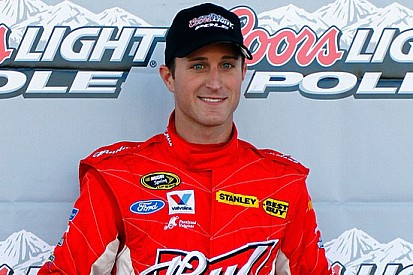 Kasey Kahne passa alla Red Bull Racing