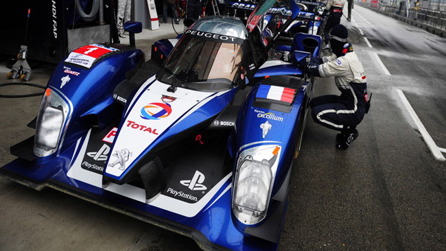 Prima fila tutta Peugeot a Zhuhai