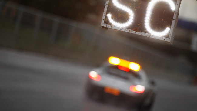 I piloti chiedono nuove regole per la safety car