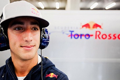 Ricciardo soffia il posto in Toro Rosso a Buemi?