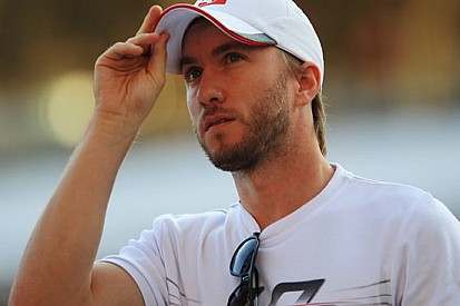 Heidfeld prova la Lotus Renault a Jerez