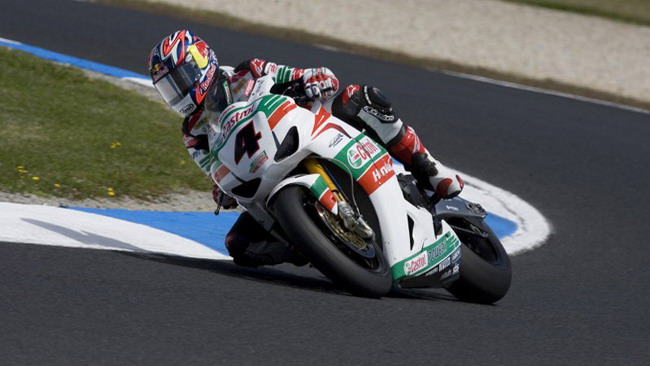 Rea arriva a Donington in perfetta forma