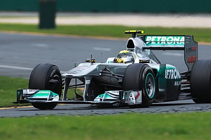 Hamilton, Schumi e Rosberg scampano una sanzione