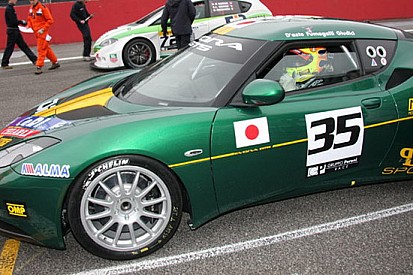Debutto vincente per la Lotus Evora