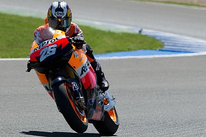 Pedrosa limitato dai suoi problemi fisici