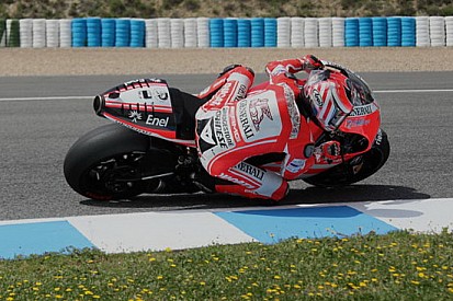 Il maltempo rallenta il test di Hayden con la GP12
