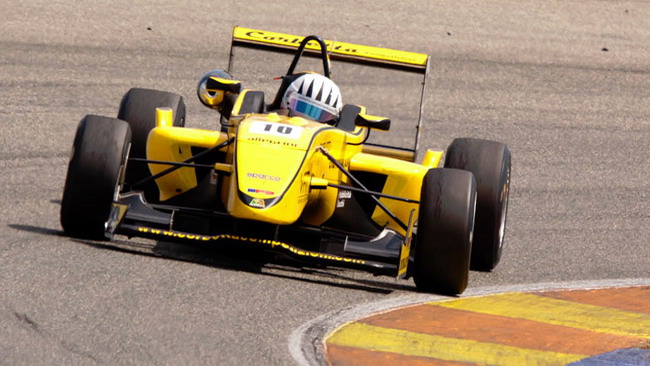 Fontana leader dopo il primo round a Valencia