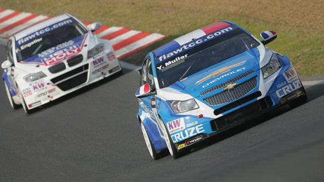 Tripletta Chevrolet nella seconda sessione di libere
