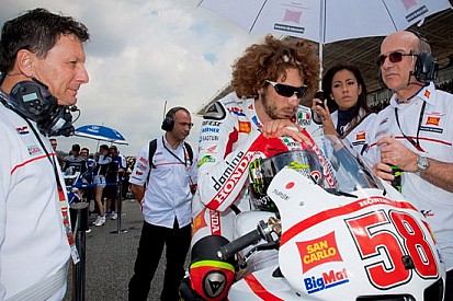 Gresini vuole tenere Simoncelli anche nel 2012